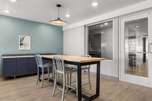 WoodSpring Suites Ceres - Modesto image 13