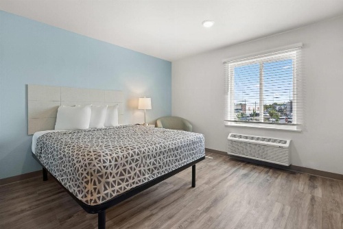 WoodSpring Suites Ceres - Modesto image 6