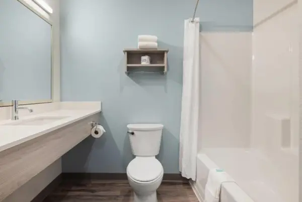 WoodSpring Suites Ceres - Modesto 9